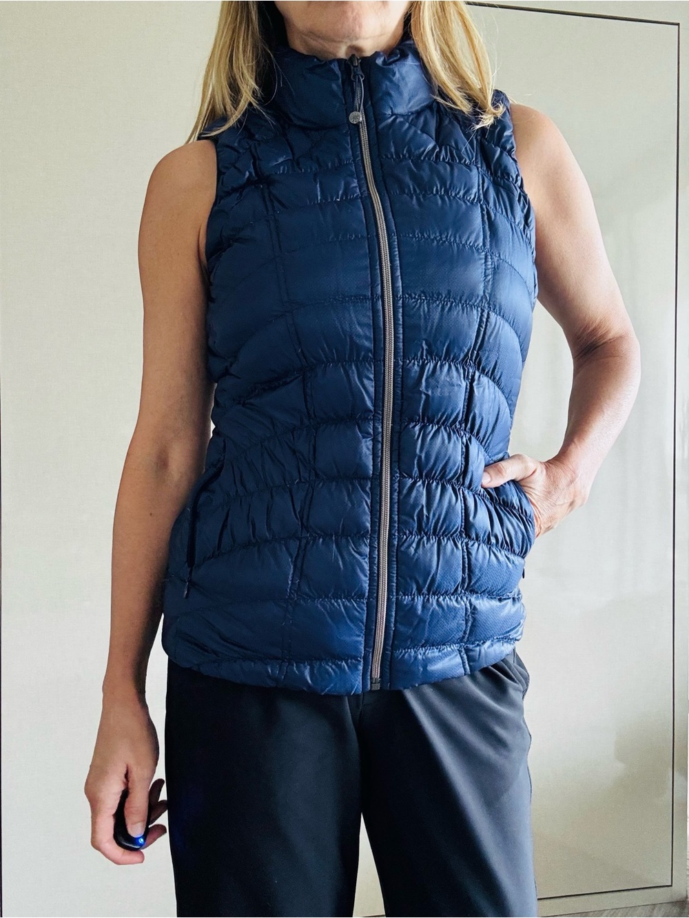 Athleta size Small. Purple Navy Quilted Puffer Vest - Sleeveless Zip Front